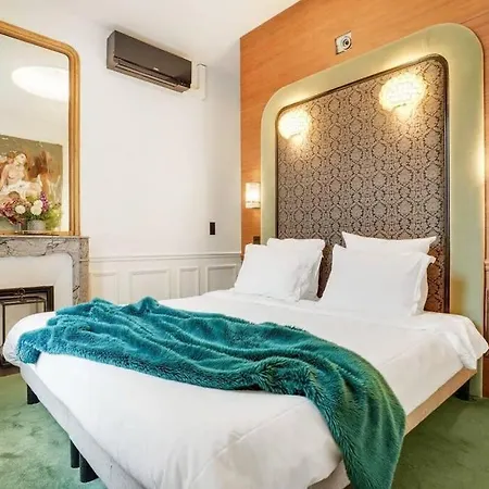 Luxurious Penthouse Close To Champs Elysees And Fr Apartamento