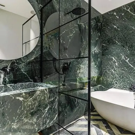 Luxurious Penthouse Close To Champs Elysees And Fr