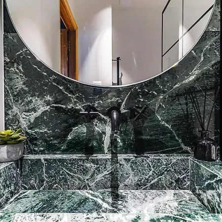 Luxurious Penthouse Close To Champs Elysees And Fr *